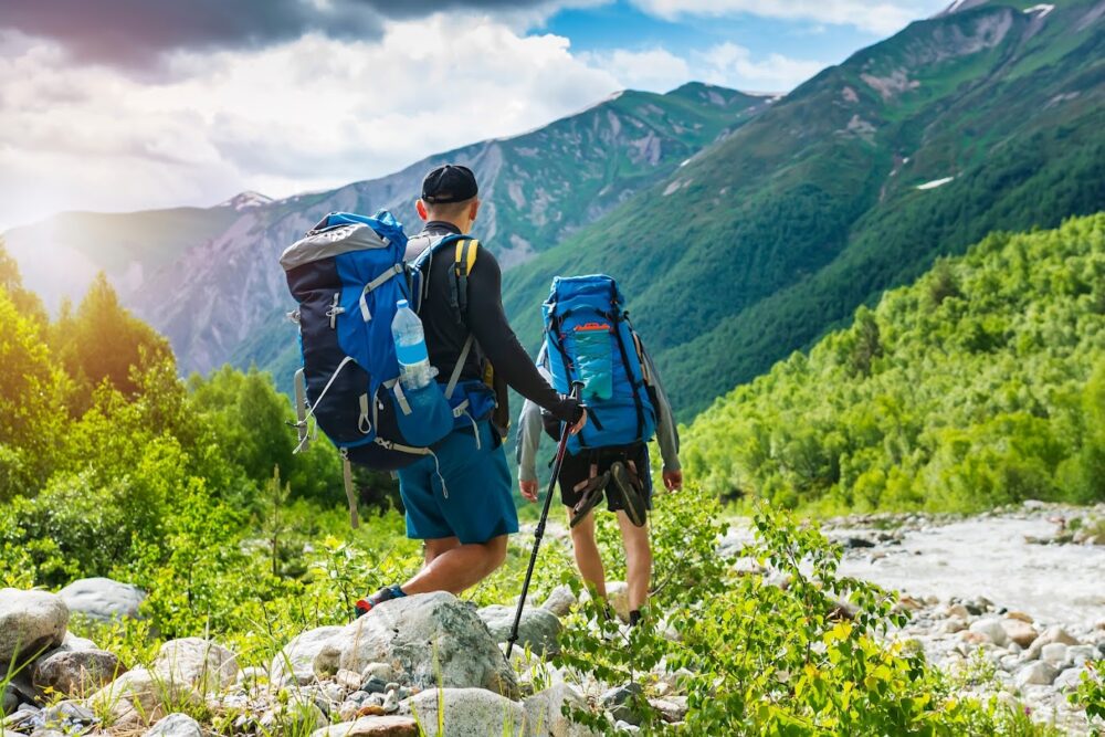Trekking-la-gi-Phan-biet-trekking-va-hiking-camping-sport trekking hikking